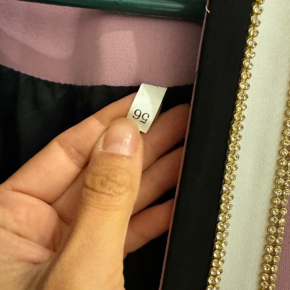 MODEST BLAZER made in Lebanon - Picture 6 of 6